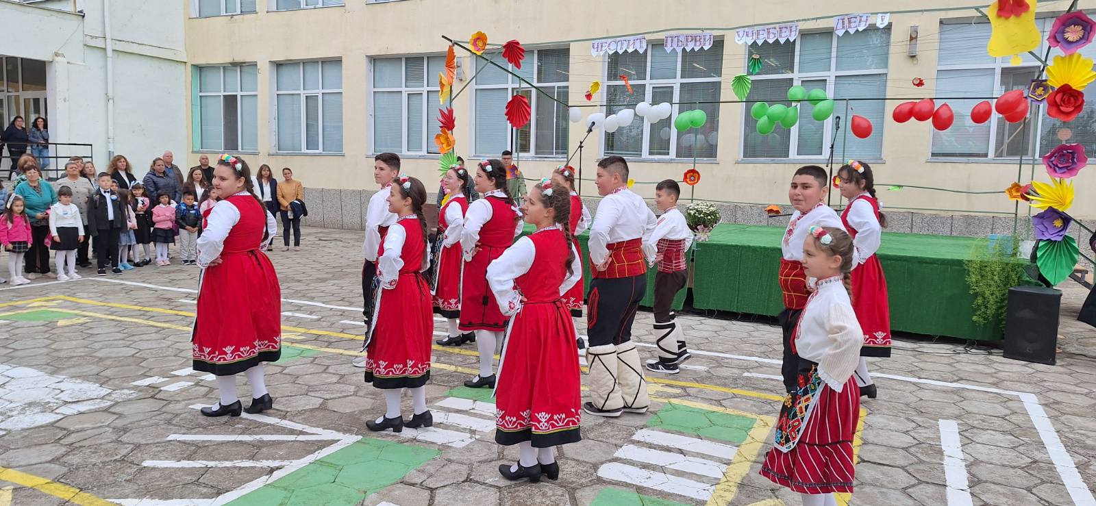 Снимка от училищния живот
